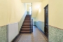 Schmucke und ruhige 3 Zimmer-Wohnung im Prenzlauer Berg - Treppenhaus
