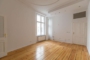 "Wunderschöne und sanierte 3 Zimmer - Atbauwohnung am V.-Luise-Platz" - Zimmer 1 / Wohnküche