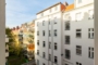 "Freies, unsaniertes Altbauapartment zwischen Schillerpark und Plötzensee in Wedding" - Blick in den Innenhof
