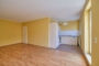 "Bezugsfreie, helle 2 Zimmer Wohnung mit Balkon, Fahrstuhl und Stellplatz in Wilhelmsruh" - Blick zur Küche