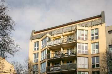 „Individuelle Penthousewohnung mit Aufzug am Senefelderplatz“, 10119 Berlin, Dachgeschosswohnung