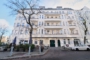 "Vermietete 85 m² Altbauwohnung mit Balkon und ausgebauten 63 m² DG am Preussenpark in Wilmersdorf" - Hausansicht Gieselerstraße