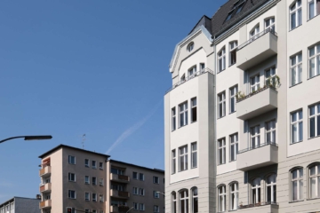 Mondäne 5 Zimmer Stuck-Altbauperle mit 2 Balkonen und Aufzug im Günzelkiez, 10717 Berlin, Etagenwohnung