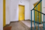 "Kleines, saniertes Studio Apartment am Rudolph-Wilde-Park in Schöneberg" - Treppenhaus