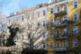 "Mehrfamilienhaus mit 17 WE am Auerpark in F-Hain, aufgeteilt u. kernsaniert 1997" - TITELBILD
