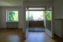 "Sonnige, freie 46 m² Wohnung mit Westbalkon und Einbauküche in Nikolassee, bezugsfertig" - Blick zum Balkon