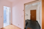 "Sonnige, freie 46 m² Wohnung mit Westbalkon und Einbauküche in Nikolassee, bezugsfertig" - Diele