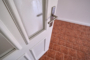 "Wunderschöne, vollständig sanierte EG Altbauwohnung mit Terrasse und grünem Innenhof, Erstbezug" - Innentür Küche
