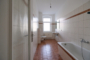 "Wunderschöne, vollständig sanierte EG Altbauwohnung mit Terrasse und grünem Innenhof, Erstbezug" - Bad
