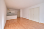 "Sonnige 2 Zimmer Wohnung mit Aufzug in Mitte, zwischen Spittelmarkt und Alte Jakobstraße" - Zimmer 1 leer