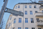 "Vermietete 85 m² Altbauwohnung mit Balkon und ausgebauten 63 m² DG am Preussenpark in Wilmersdorf" - BILD