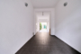 "Vermietete 85 m² Altbauwohnung mit Balkon und ausgebauten 63 m² DG am Preussenpark in Wilmersdorf" - Eingagsbereich