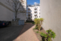 "Sonnige Hochparterre Wohnung mit großem Süd-Balkon, freiem Blick und Stellplatz in Alt-Lietzow" - Zugang Haus