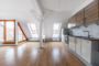 "Wunderschöne und helle DG-Wohnung mit Balkon zwischen Stadtpark und Kanal" - Wohnküche