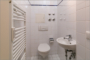 "Bezugsfreie Maisonette mit zwei Balkonen, Gäste-WC und TG-Stellplatz (optional) nah am See" - Gäste-WC 1.OG