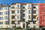"Große wunderschöne 5 Zimmer Altbauwohnung mit Balkon am Schloßpark in Pankow" - Hausansicht