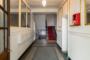 "Bezugsfreie und helle Souterrain Altbauwohnung am Althoffplatz" - Eingangsbereich