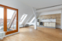 "Wunderschöne und helle DG-Wohnung mit Balkon zwischen Stadtpark und Kanal" - Wohnküche