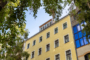 "Vermietete kleine Altbauwohnung am Gierkeplatz Charlottenburg" - Fassade